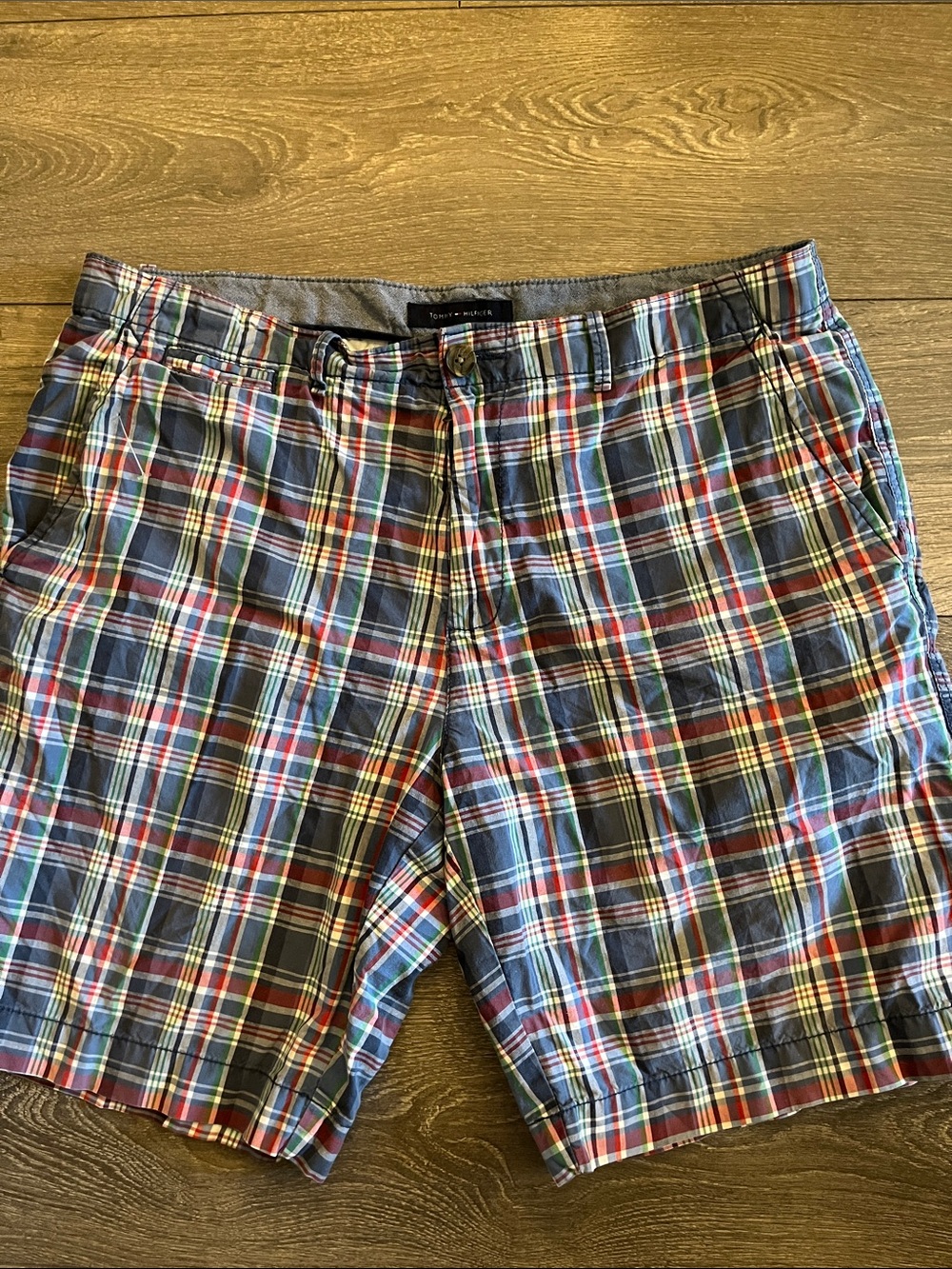 2/$25 Men’s Tommy Hilfiger Plaid Cotton Shorts sz 36